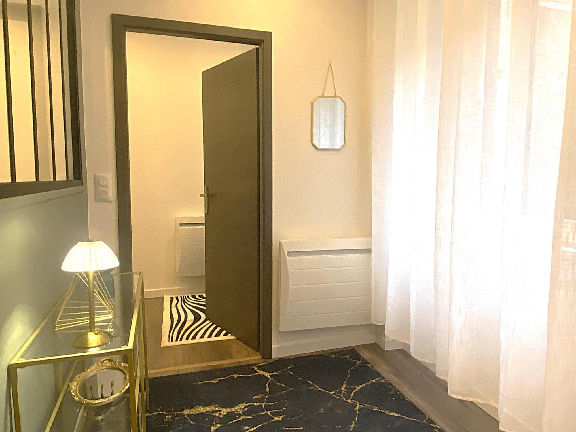 Hypercentre Calme - Le Gatsby - Coconhome بُيزانكون المظهر الخارجي الصورة